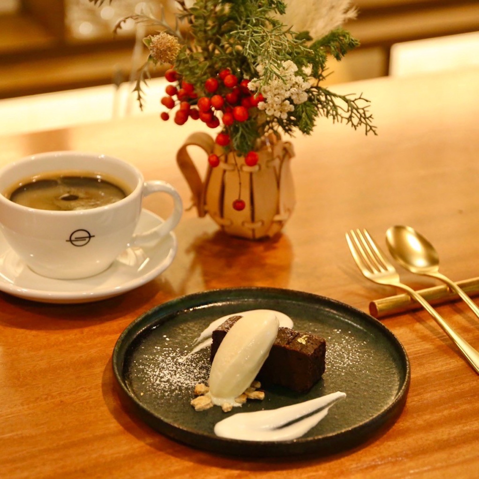 宇治抹茶スイーツとコーヒー